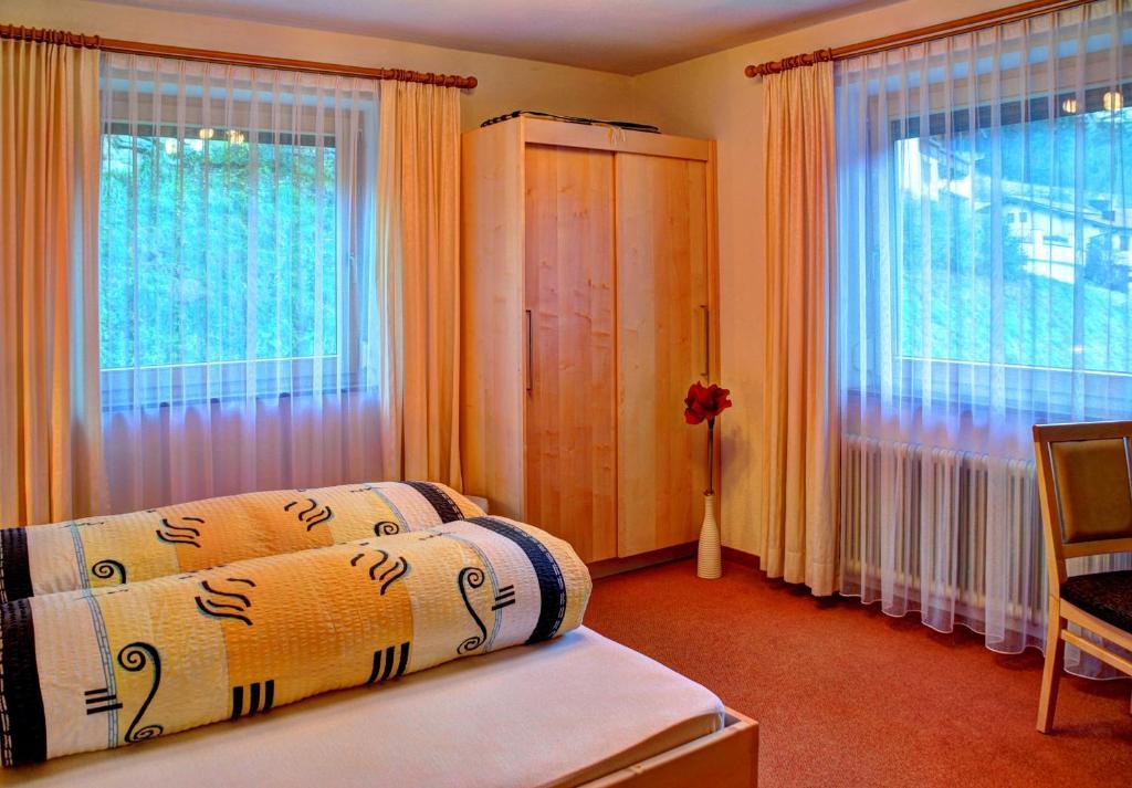 Gaestehaus Resi Йерценс Номер фото
